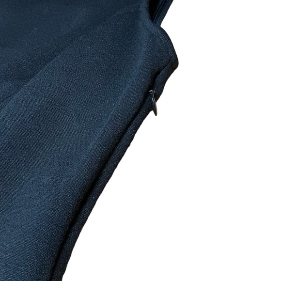 DIANE VON FURSTENBERG  Wool Blend Black Dress 100% Silk Trim Side Zipper US Sz 2 - Picture 9 of 10